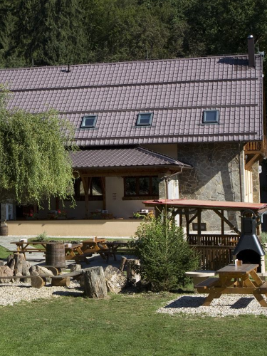 Pod Břesteckou skalou